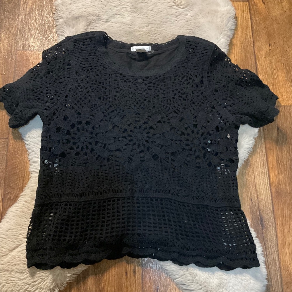 Design History Blouse Size Large Open Knit‎ Over Tank Black Womens